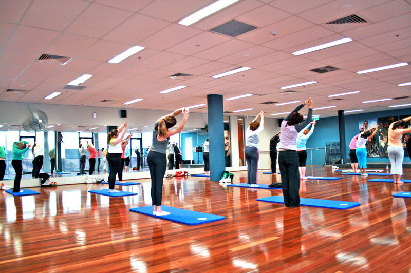 File:Yoga Class at a Gym4.JPG